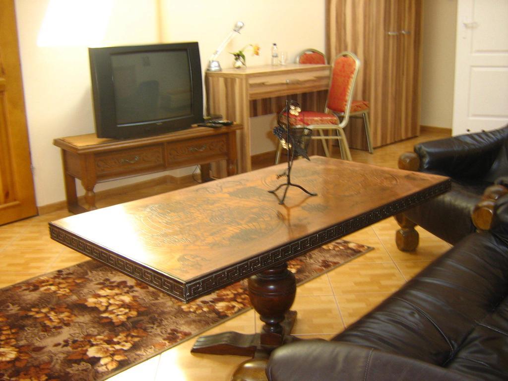 Gosciniec Podkowa Apartment Wlodawa Room photo